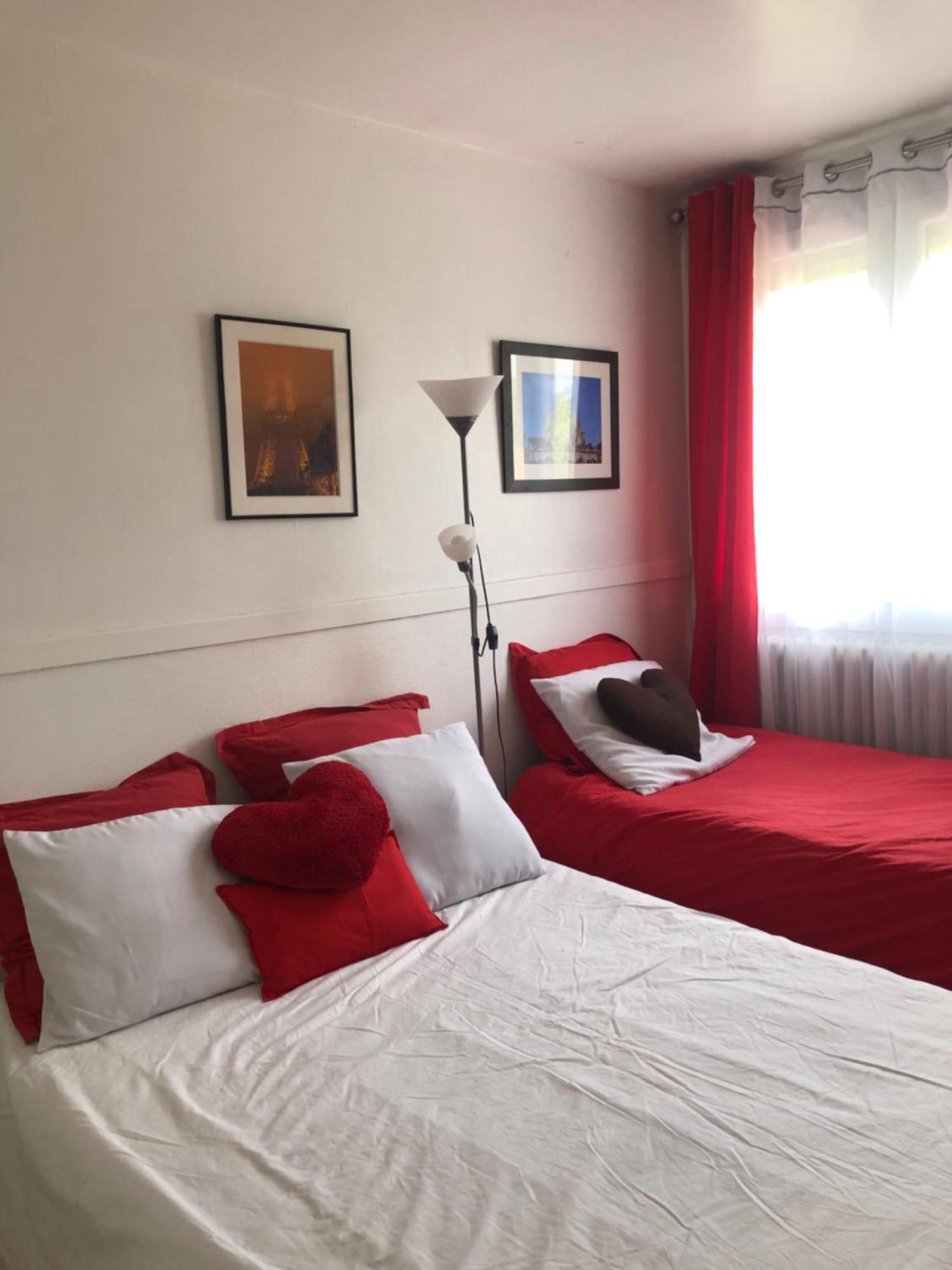 Chelles - Paris - Disneyland Marne La Vallee 外观 照片